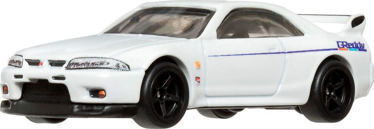 Hot Wheels: Premium Car Culture Modern Classics Nissan Skyline GT-R BCNR33 - 1:64 Scale Toys & Games Mattel