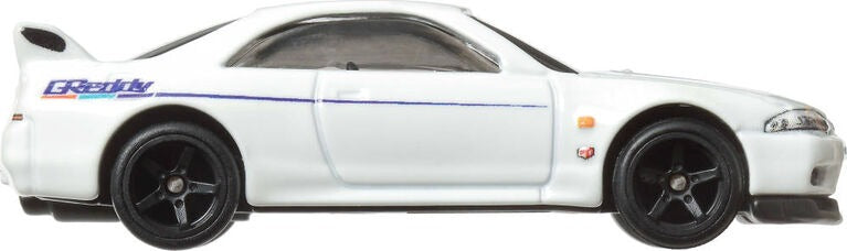 Hot Wheels: Premium Car Culture Modern Classics Nissan Skyline GT-R BCNR33 - 1:64 Scale Toys & Games Mattel