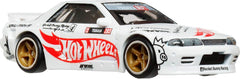 Hot Wheels: Premium Car Culture Modern Classics Nissan Skyline GT-R R32 Pandem - 1:64 Scale Toys & Games Mattel