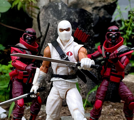 G.I. Joe Classified Series: Storm Shadow Action Figure Toys & Games Hasbro